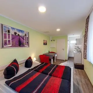 Grosser Gartenbungalow Nr 3 Mit Terrasse - Strandvogtei Daire